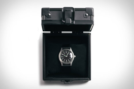 MWC ウォッチボックス