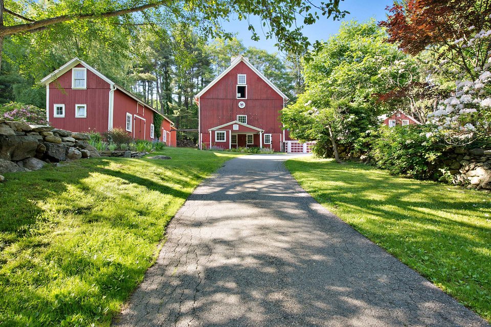 Spy Hill Estate Uncrate