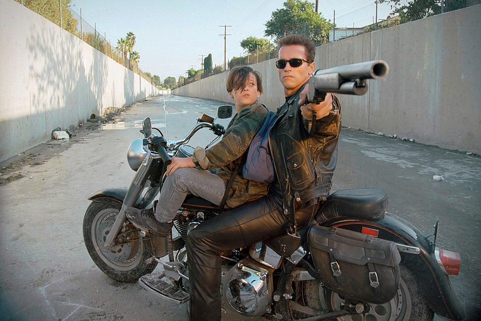 Terminator 2 Harley-Davidson Motorcycle | Uncrate