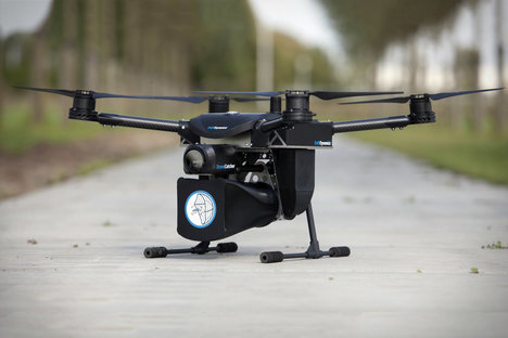 DroneCatcher DroneCatcher