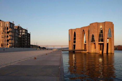 フィヨルド・ハウス