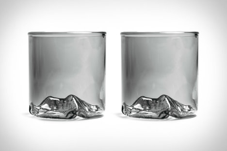 North x Uncrate Smoked Tumbler Set North x Uncrate Smoked Tumbler Set