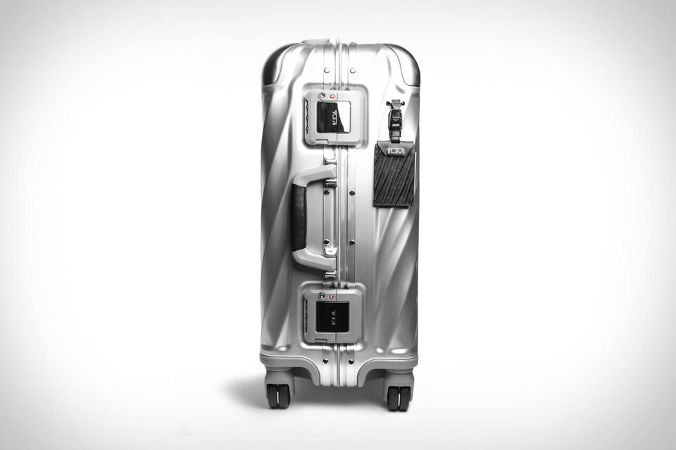 Tumi 19 Degree International CarryOn Suitcase Uncrate