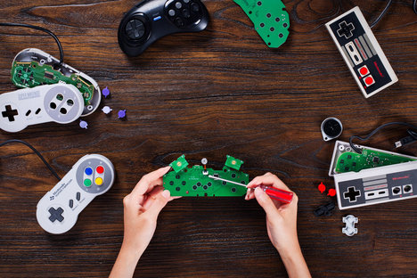 8BitDo DIY Wireless Controller Mod Kit 8BitDo DIY Wireless Controller Mod Kit