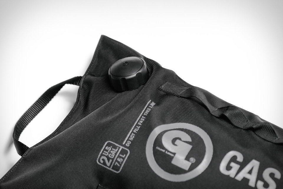 Giant Loop FuelSafe Bags Uncrate