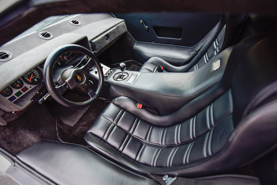 1981 Lamborghini Countach LP400 S Coupe | Uncrate
