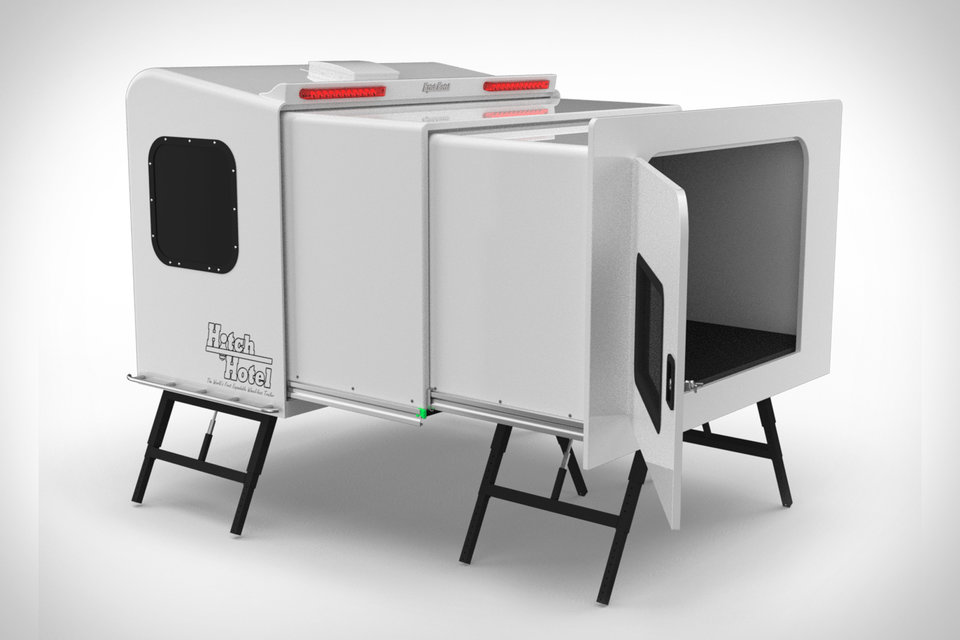 Hitch Hotel Camper Uncrate