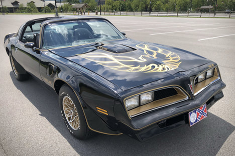 Burt Reynolds' 1978 Pontiac Firebird Trans Am Burt Reynolds' 1978 Pontiac Firebird Trans Am