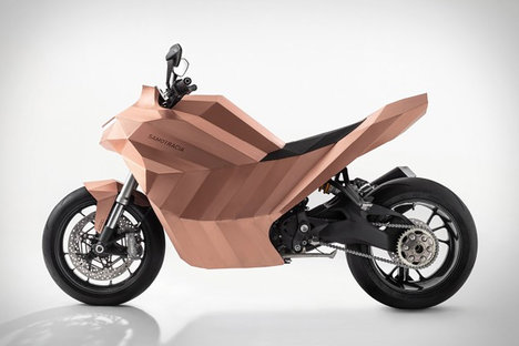 Motocicleta de Cobre De Castelli Samotracia