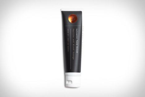 Lost Explorer Volcanic Face Scrub Lost Explorer Volcanic Face Scrub