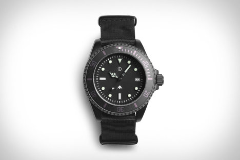 MWC ブラックミリタリーサブウォッチ