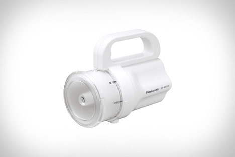 Panasonic Any-Battery LED Flashlight
