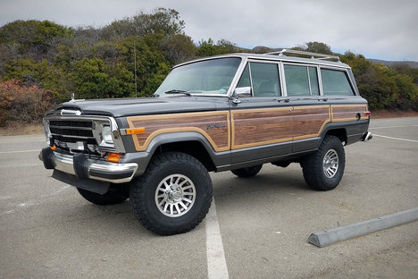 1989 Jeep Grand Wagoneer