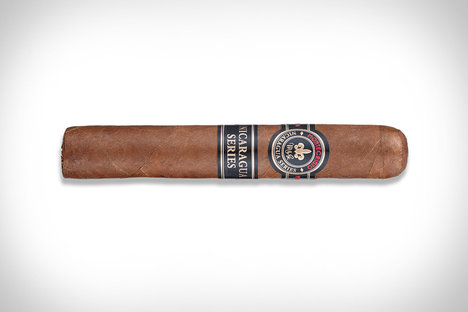 モンテクリストニカラグアシリーズロブストシガー