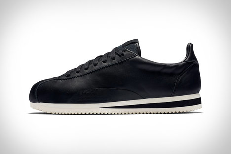 Nike Classic Cortez Premium Sneaker Nike Classic Cortez Premium Sneaker