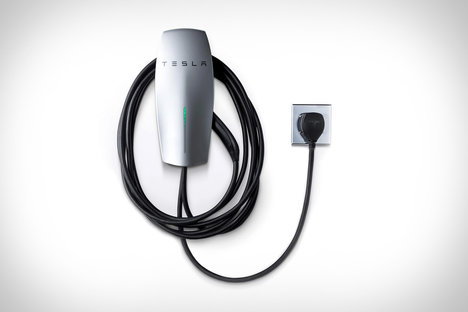 Tesla Plug-in Charging Station Tesla Plug-in Charging Station