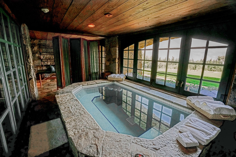 Westlands Ranch Uncrate