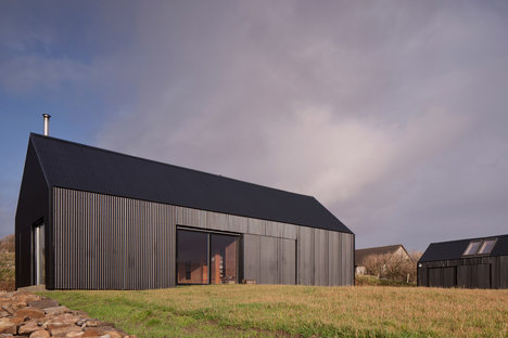 Black Shed House