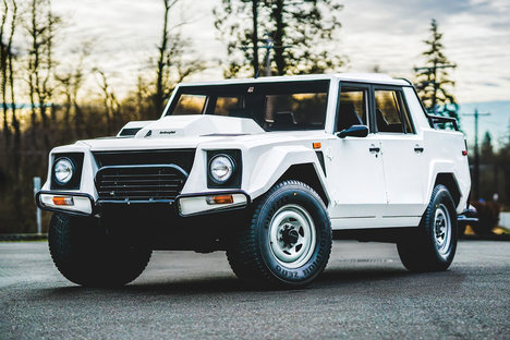 1988 Lamborghini LM002 SUV 1988 Lamborghini LM002 SUV
