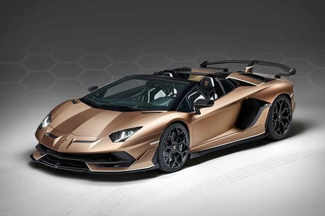 Lamborghini Aventador SVJ Roadster