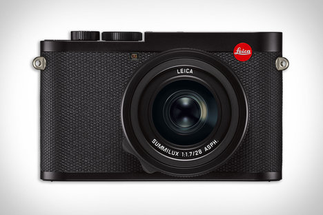 ライカQ2カメラ