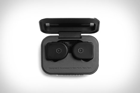 Master & Dynamic MW07 Wireless Earphones Master & Dynamic MW07 Wireless Earphones