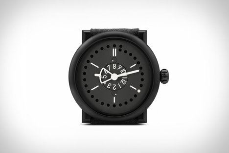 Ochs und Junior Two Time Zones + Date Watch Ochs und Junior Two Time Zones + Date Watch