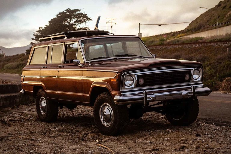 New Legend x Iron & Resin 1978 Jeep Wagoneer SUV