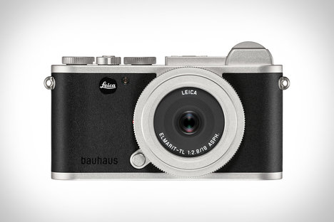 Leica CL 100 Years of Bauhaus Camera Leica CL 100 Years of Bauhaus Camera