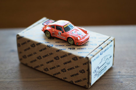 Vintage 43 Custom Hot Wheels Race Cars Vintage 43 Custom Hot Wheels Race Cars