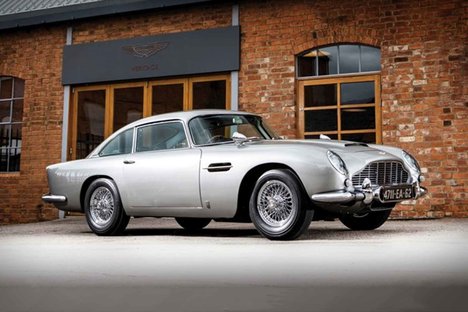 1965 Aston Martin DB5 007 Bond Car