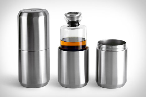 Carafe de voyage vieillie et minière