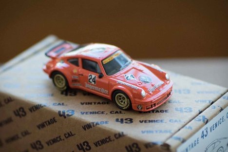 ヴィンテージ43カスタムホットホイールレースカー