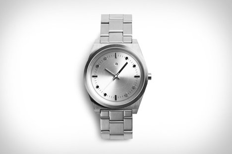 AARKコレクティブロゴウォッチ