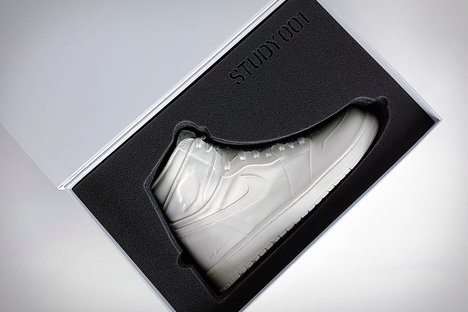 马修塞纳Air Jordan 1雕塑