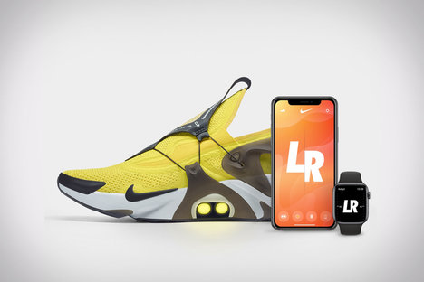 Nike Adapt Huaracheスニーカー