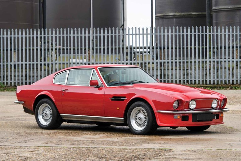 1988 Aston Martin V8 Vantage X-Pack