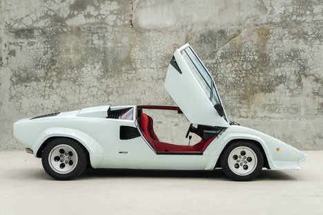 1985 Lamborghini Countach QV Downdraft Coupe 1985 Lamborghini Countach QV Downdraft Coupe