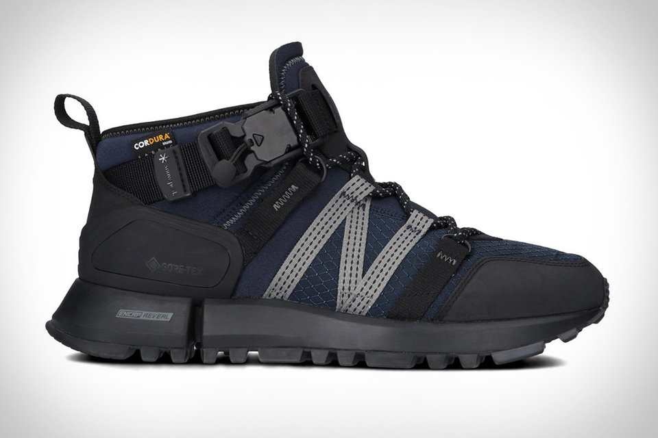 snow peak new balance boots