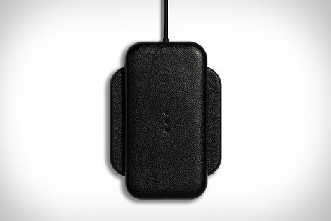 Courant Carry Wireless Charger