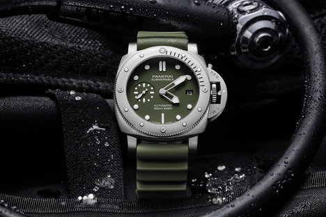 Panerai Sumergible Verde Militare Reveal