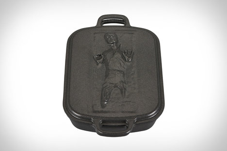 Le Creuset Han Solo In Carbonite Roaster Le Creuset Han Solo In Carbonite Roaster