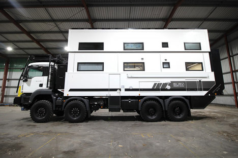 SLRV Commander 8×8 2-Story RV SLRV Commander 8×8 2-Story RV