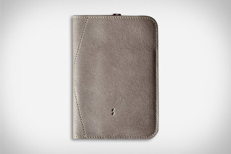 Hardgraft Trip Passport Cover