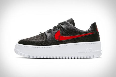 Nike Air Force 1 Heartbreak Women's Sneaker Nike Air Force 1 Heartbreak Women's Sneaker