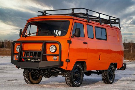 UAZ SGR Expedition Van UAZ SGR Expedition Van