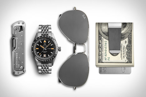 Everyday Carry: Mayday