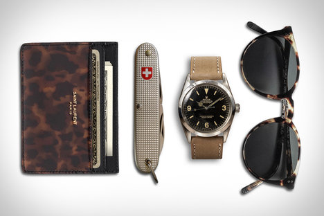 Everyday Carry: Tortoise Everyday Carry: Tortoise