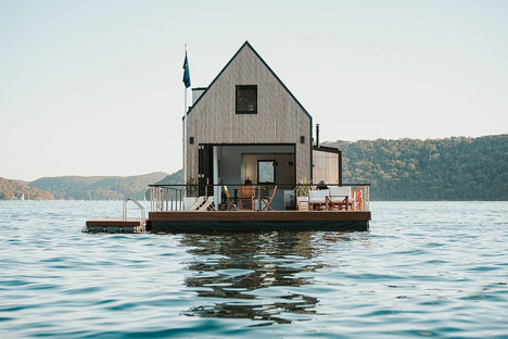 Lilypad Floating Villa Lilypad Floating Villa