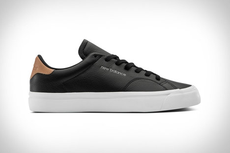 ニューバランスオールコースト210スニーカー